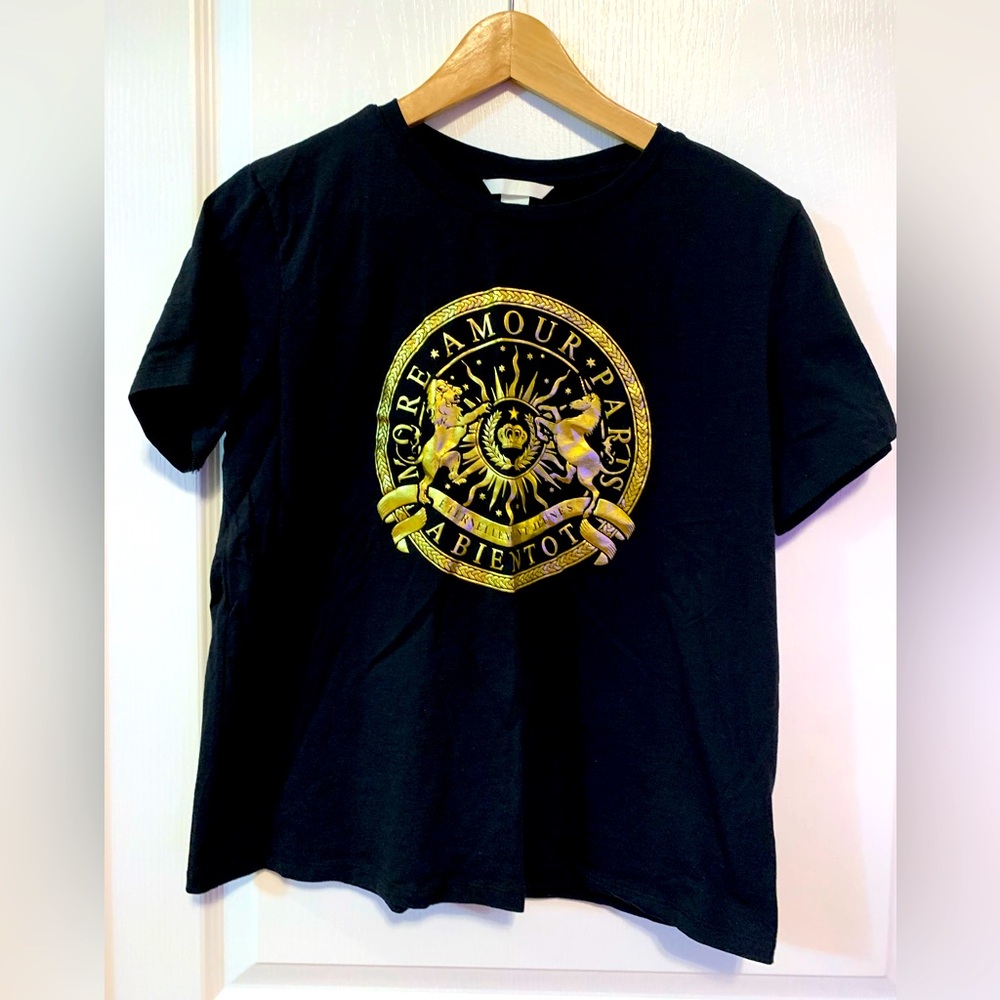 H&M T Shirt in size Medium